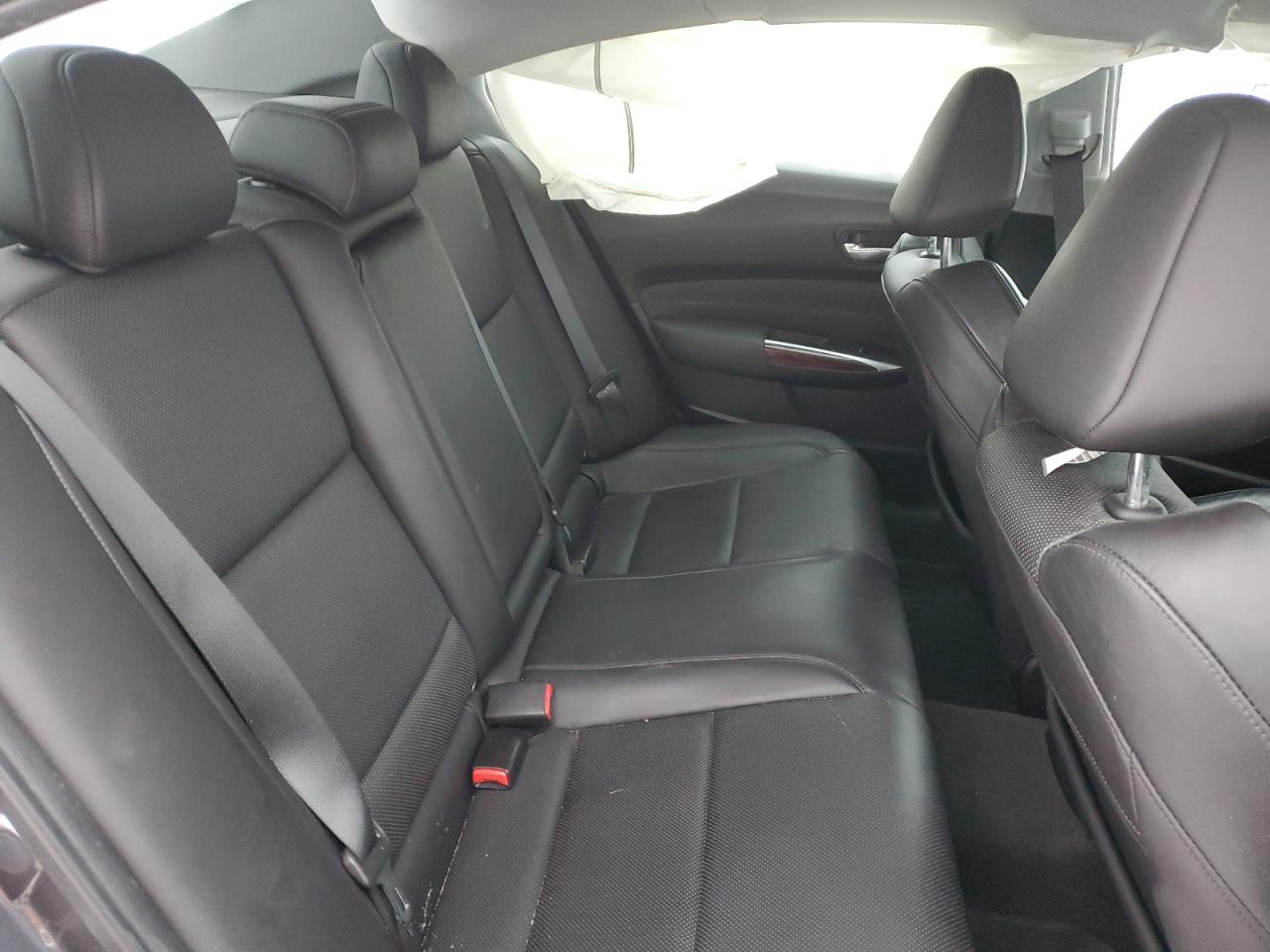 2017 Acura TLX - Image 10