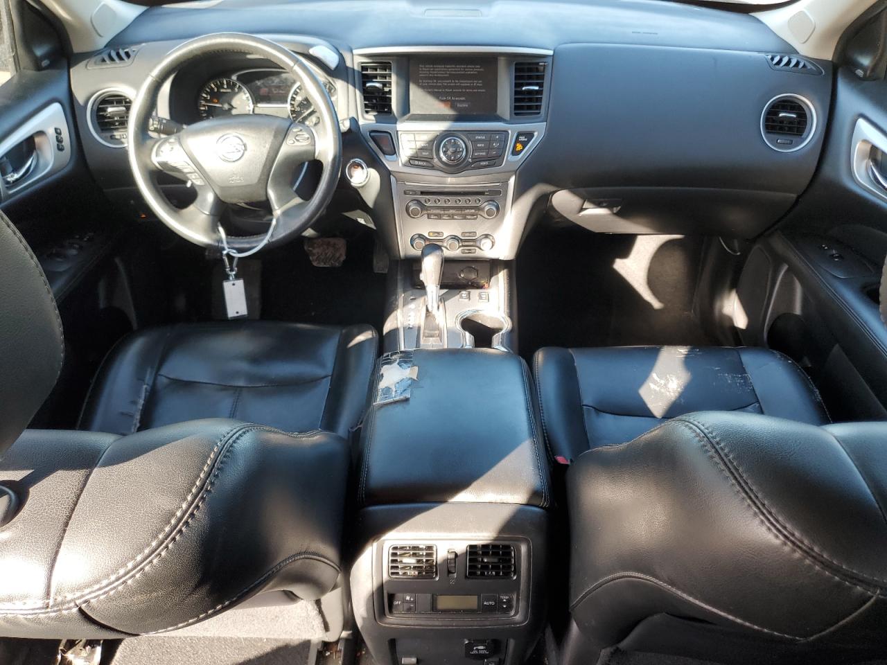 2017 Nissan Pathfinder - Image 8