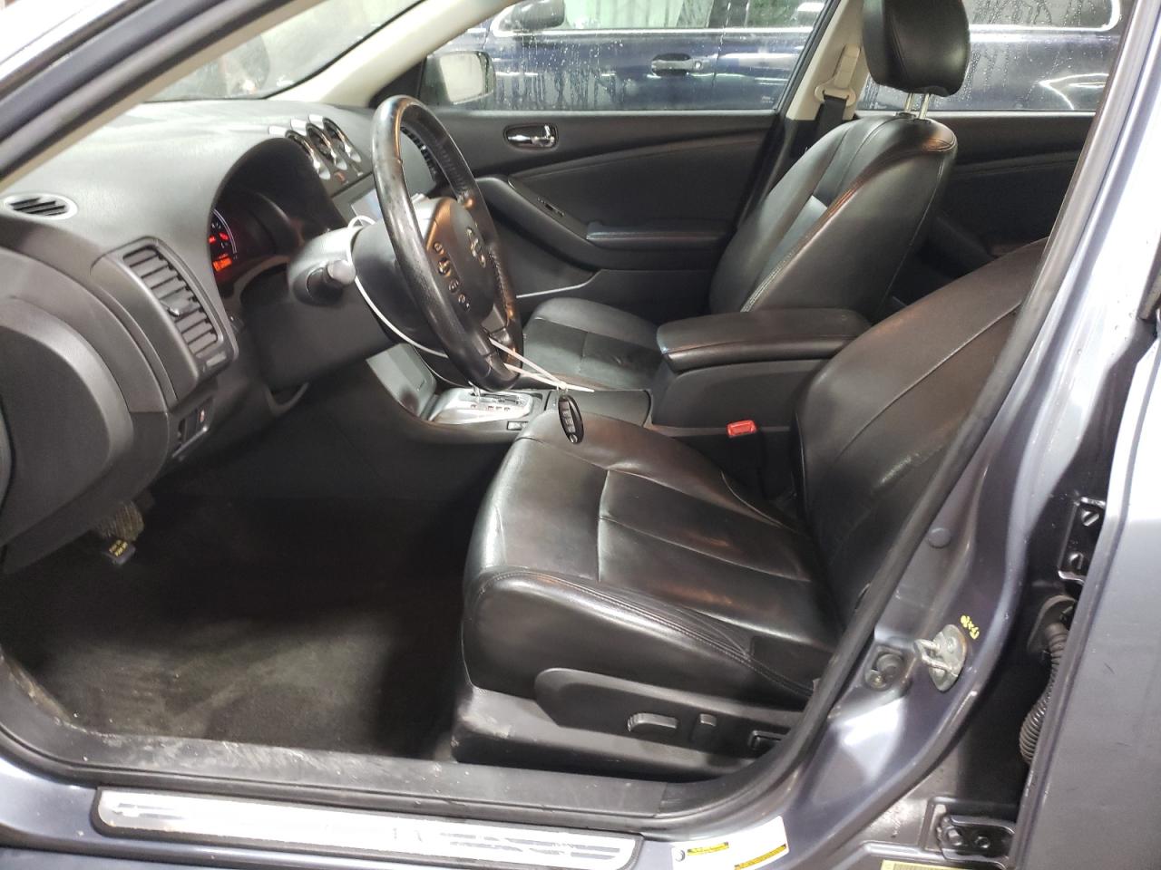 2011 Nissan Altima - Image 7