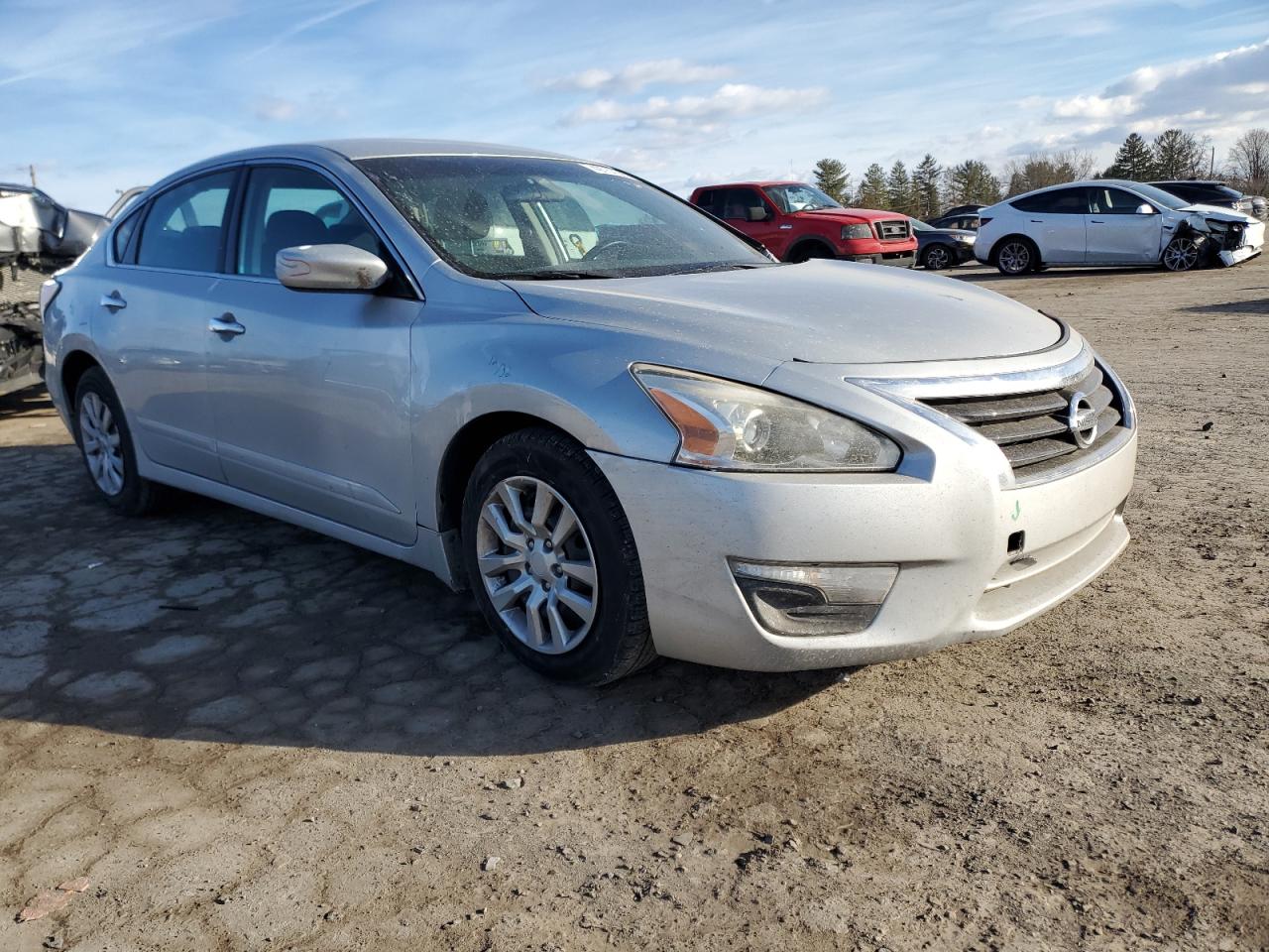 2015 Nissan Altima - Image 4