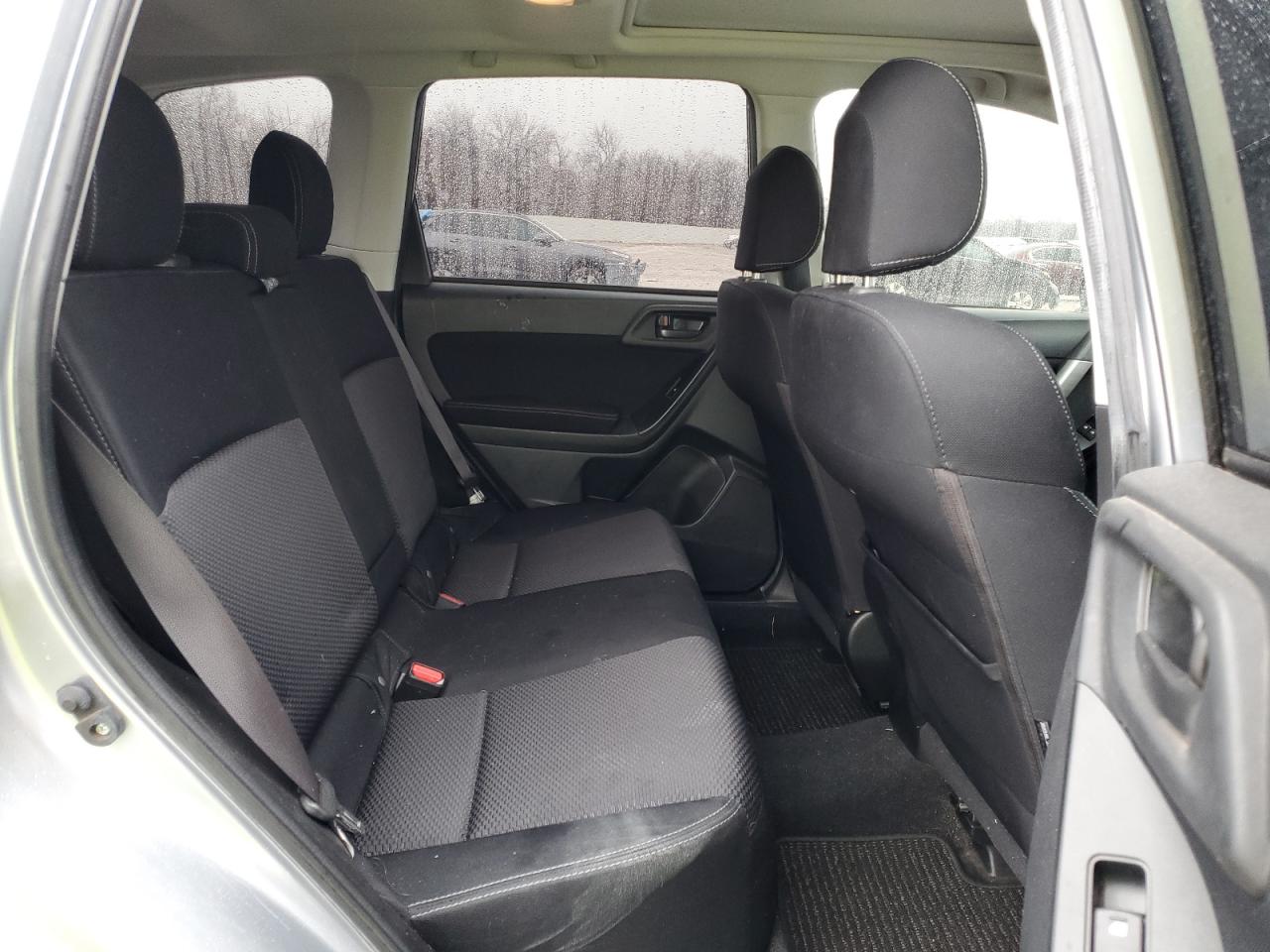 2014 Subaru Forester - Image 11