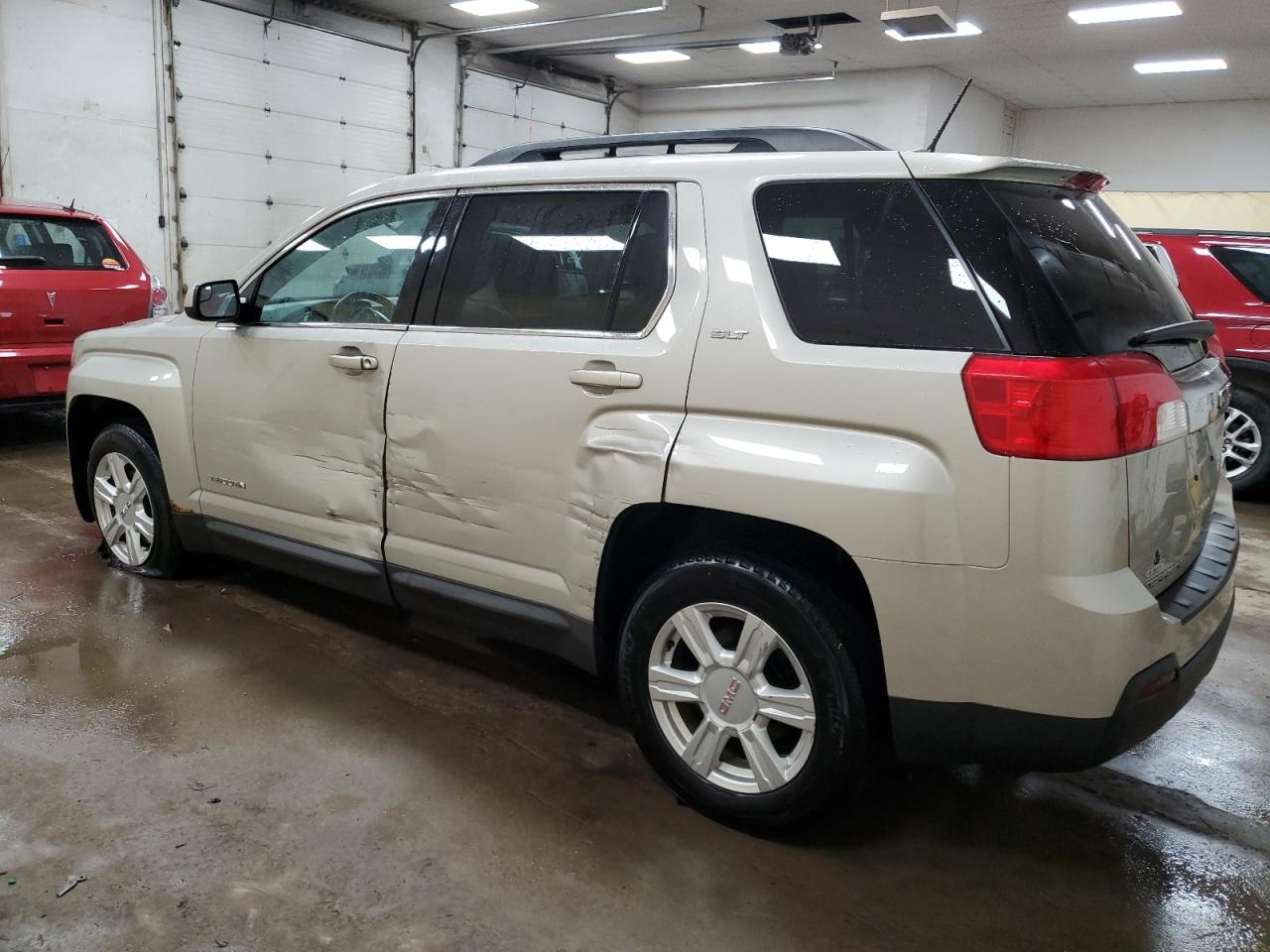 2014 GMC Terrain - Image 2