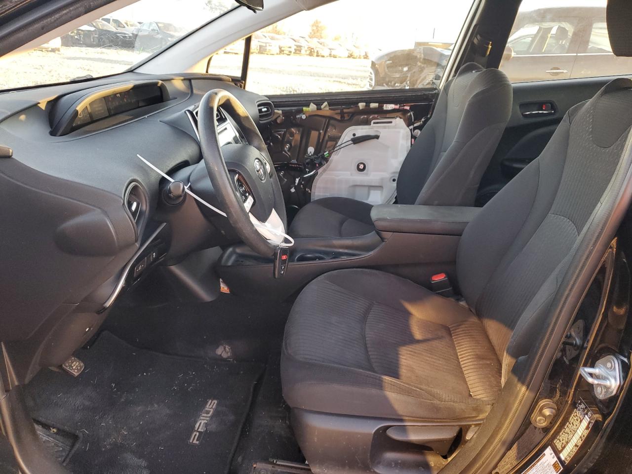 2018 Toyota Prius - Image 7