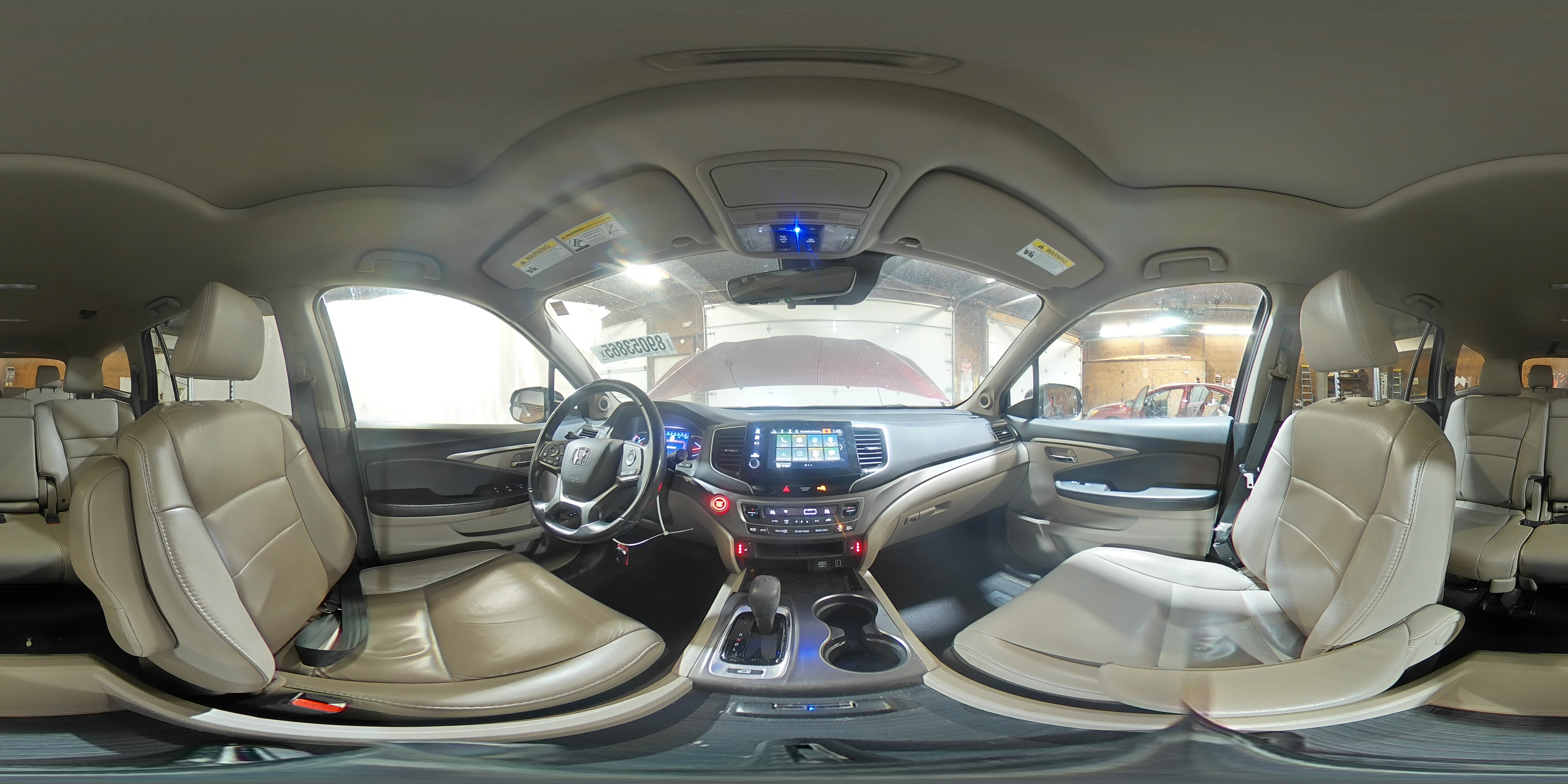 2020 Honda Pilot - Image 16