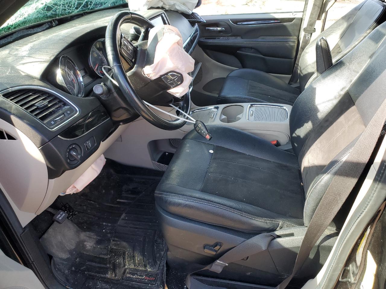 2019 Dodge Caravan - Image 7