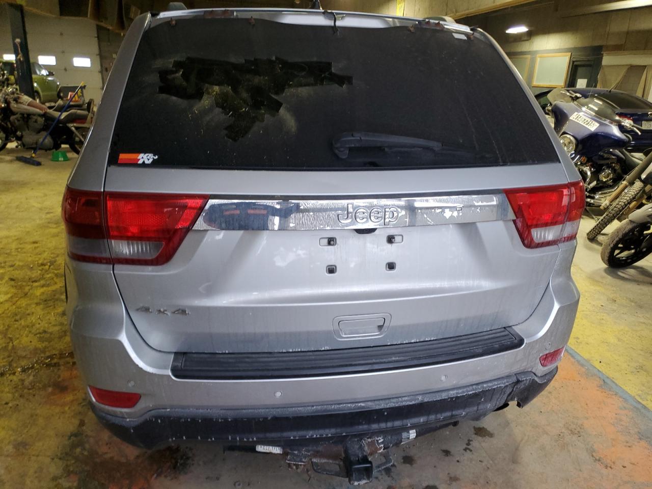 2011 Jeep Grand Cherokee - Image 6