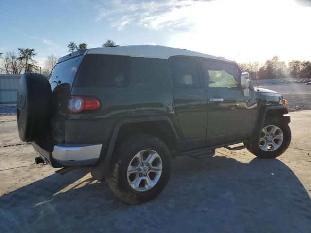 Паркетники TOYOTA FJ CRUISER 2014 Зеленый