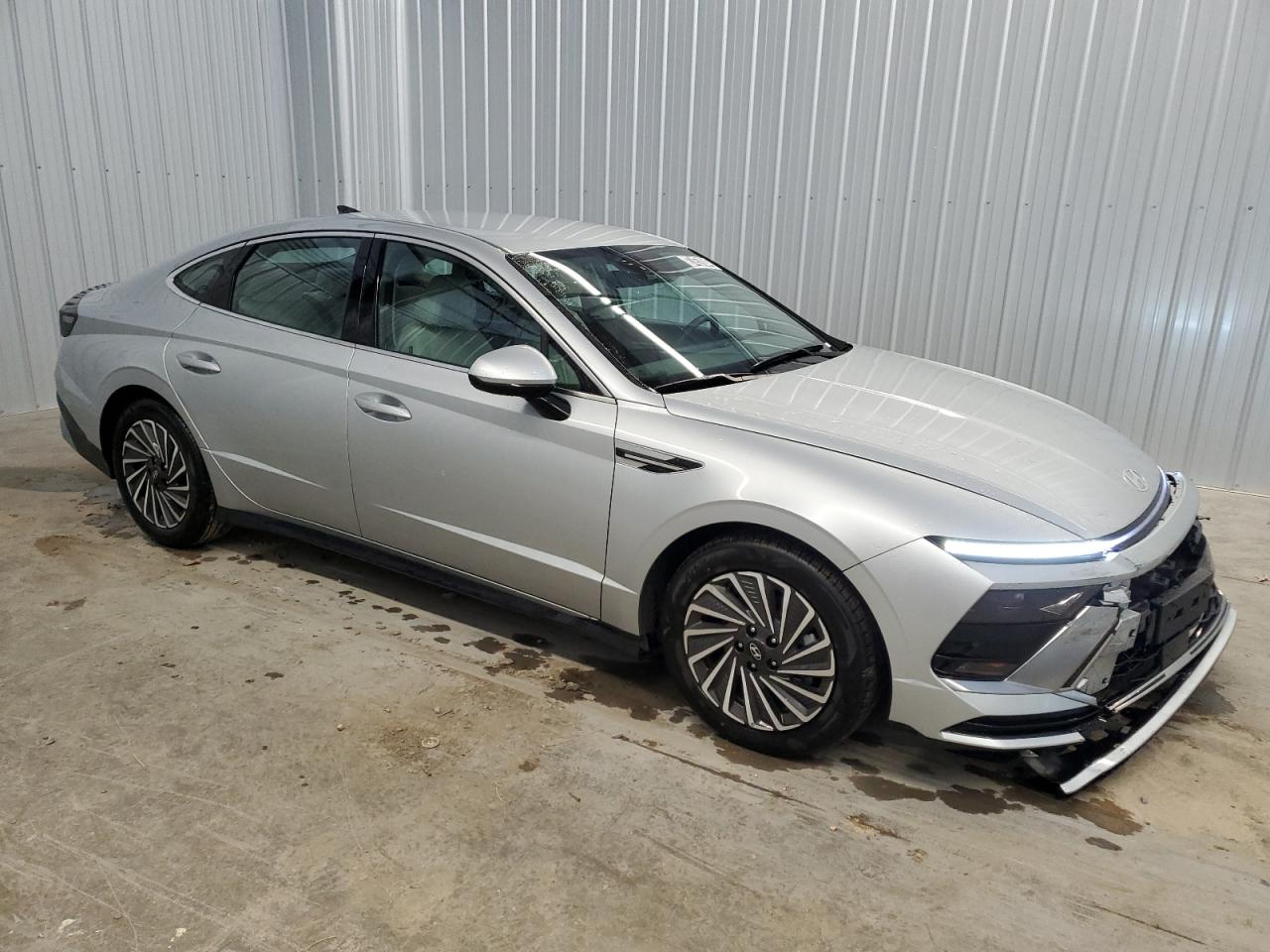 2024 Hyundai Sonata - Image 4