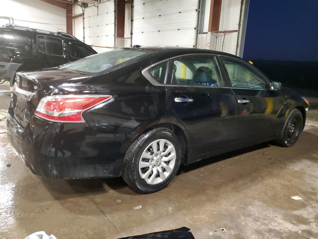 2015 Nissan Altima - Image 3