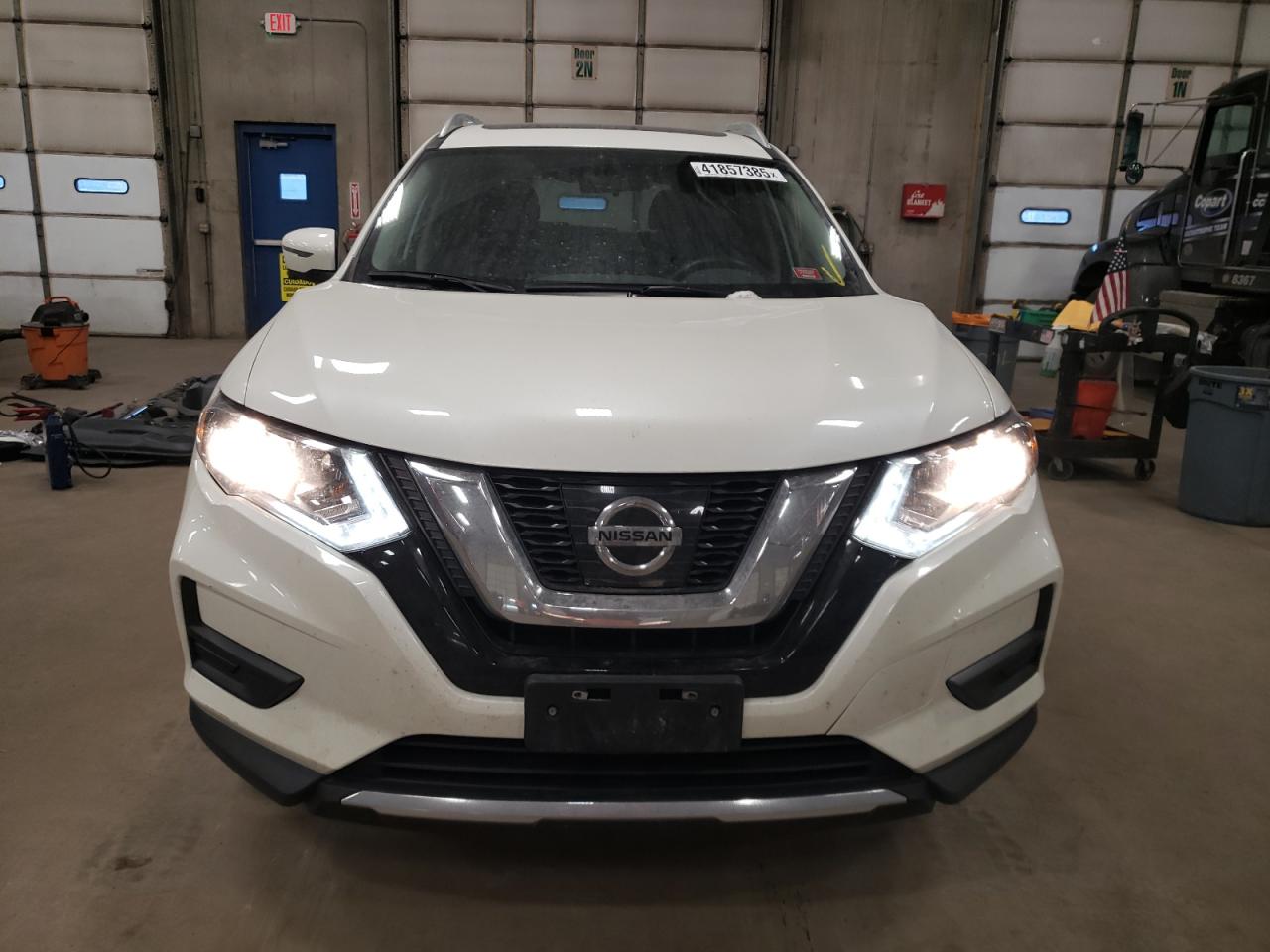 2017 Nissan Rogue - Image 5