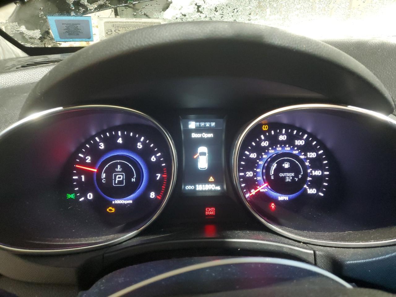 2014 Hyundai Santa Fe - Image 9