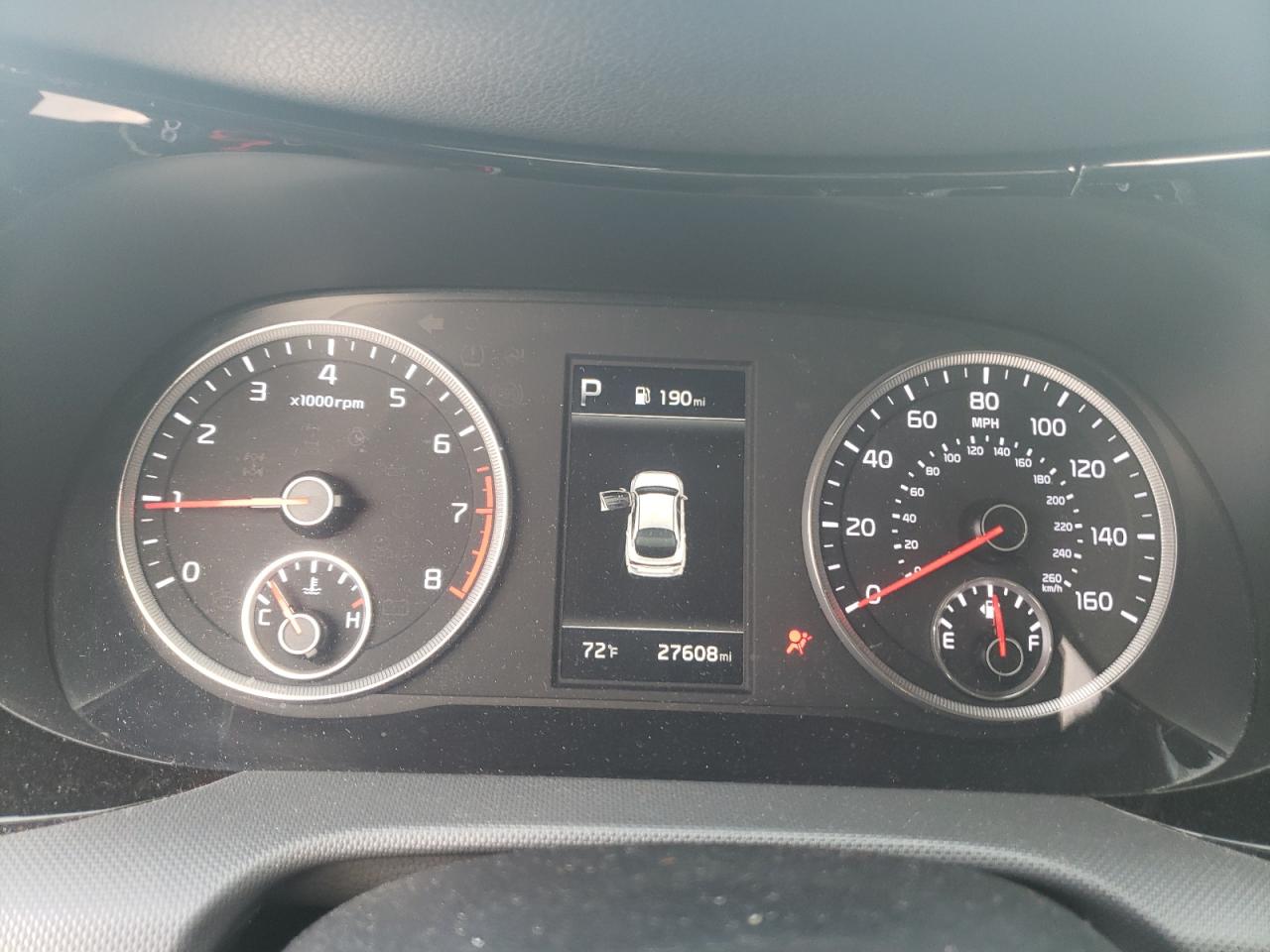 2024 Kia K5 - Image 9