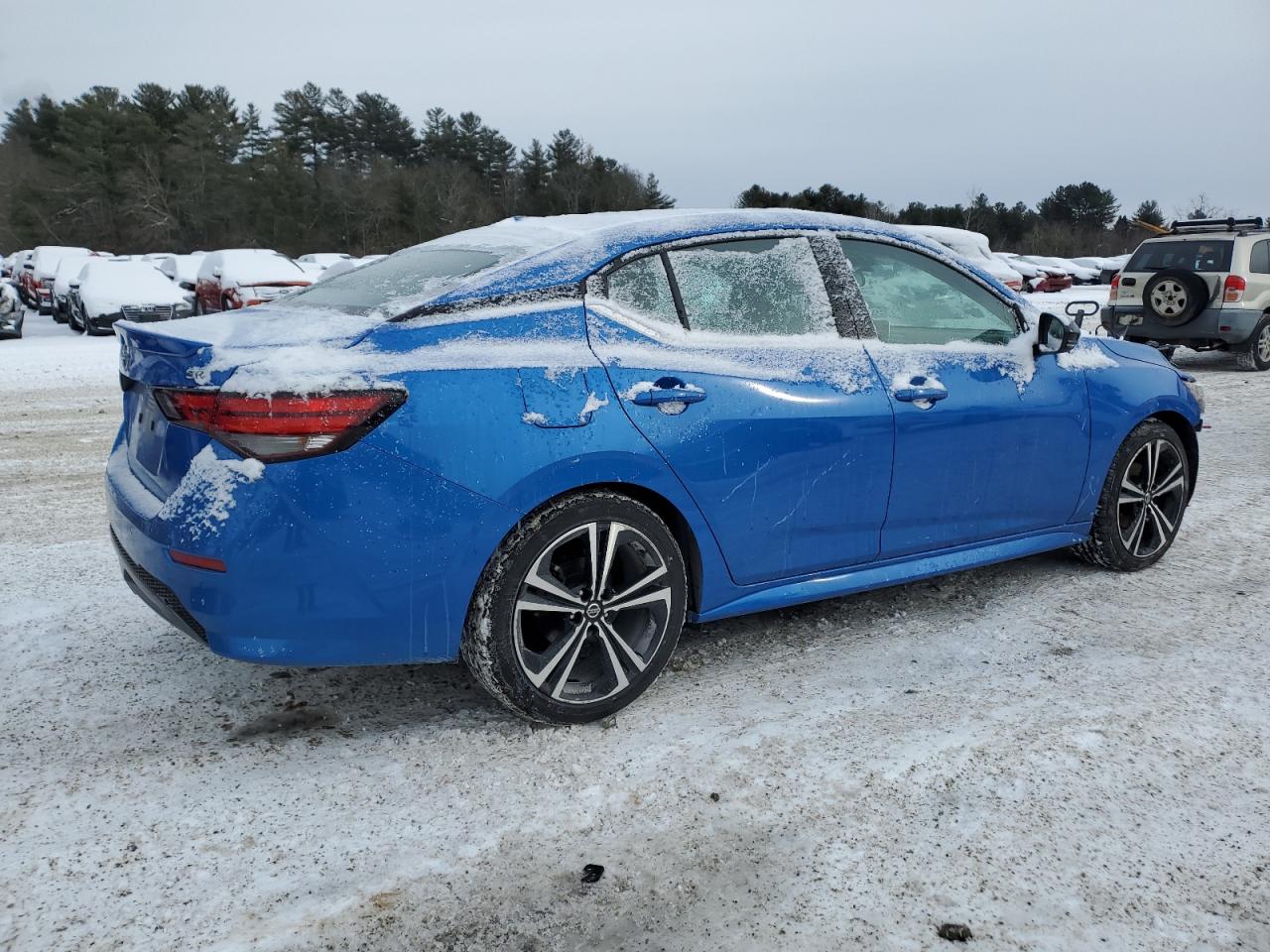 2021 Nissan Sentra - Image 3