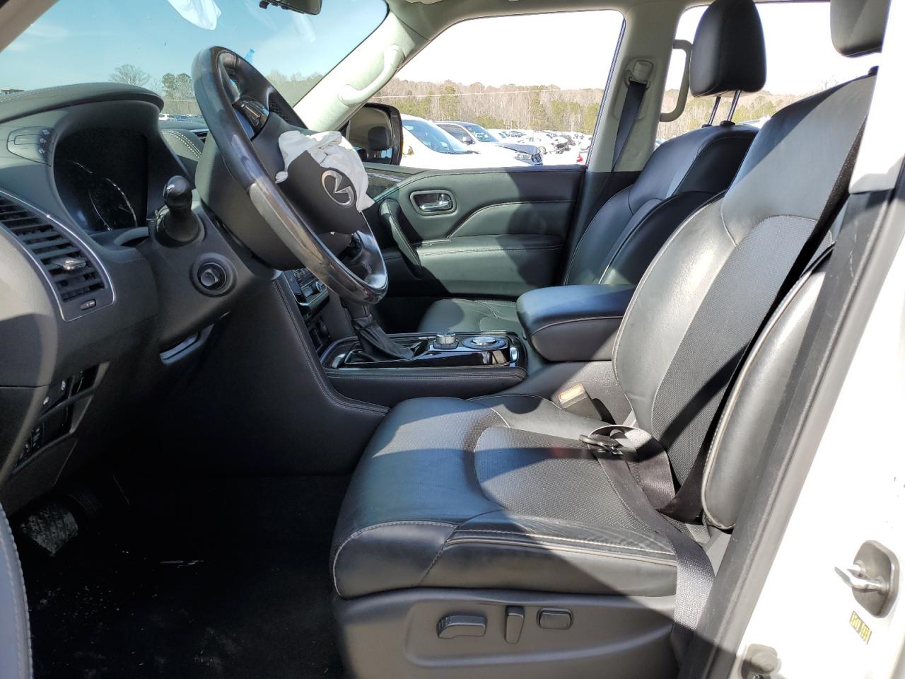 2021 Infiniti QX80 - Image 7