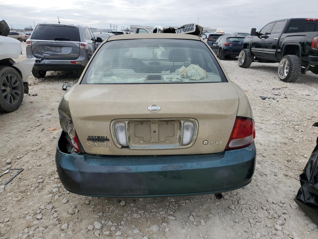 2002 Nissan Sentra - Image 6