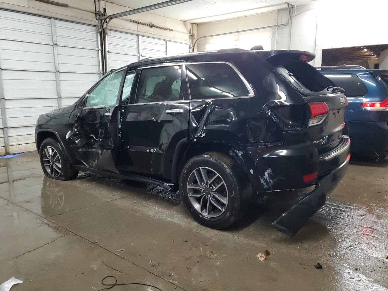 2020 Jeep Grand Cherokee - Image 2