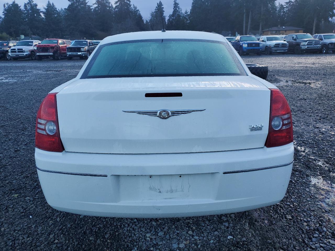 2008 Chrysler 300 Touring VIN: 2C3KA53G18H207956 Lot: 88095975