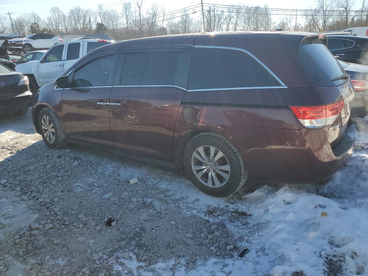 2017 Honda Odyssey - Image 2