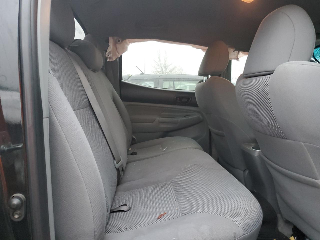 2011 Toyota Tacoma - Image 10
