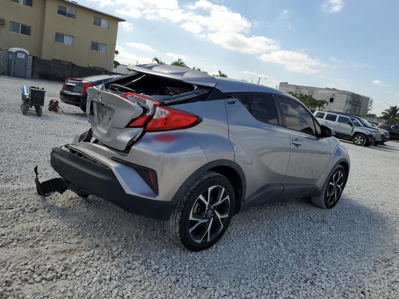 2018 Toyota C-HR - Image 3