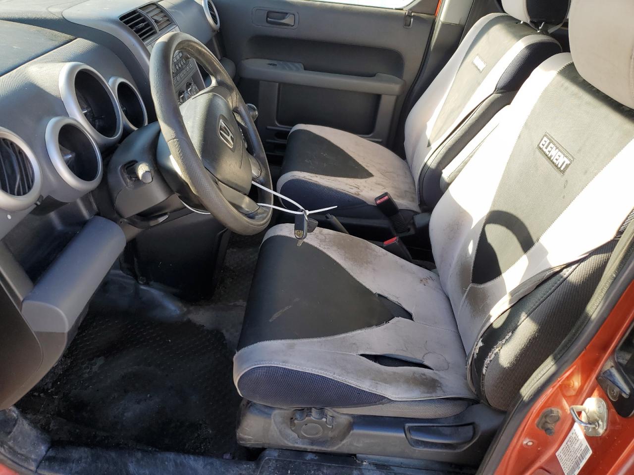 2004 Honda Element - Image 7