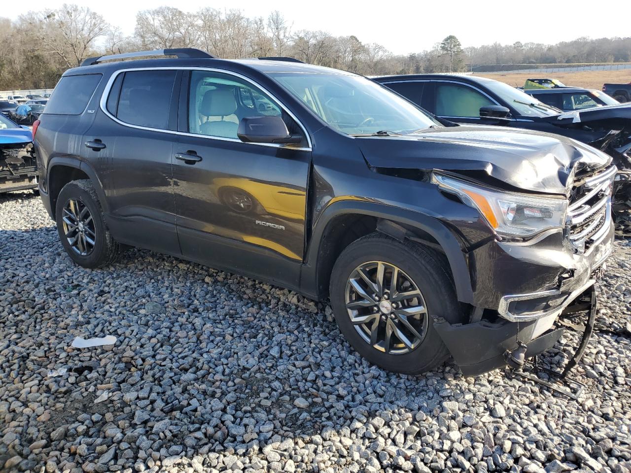 2017 GMC Acadia - Image 4