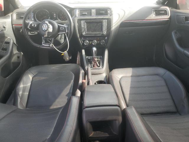 Седаны VOLKSWAGEN JETTA 2016 Красный