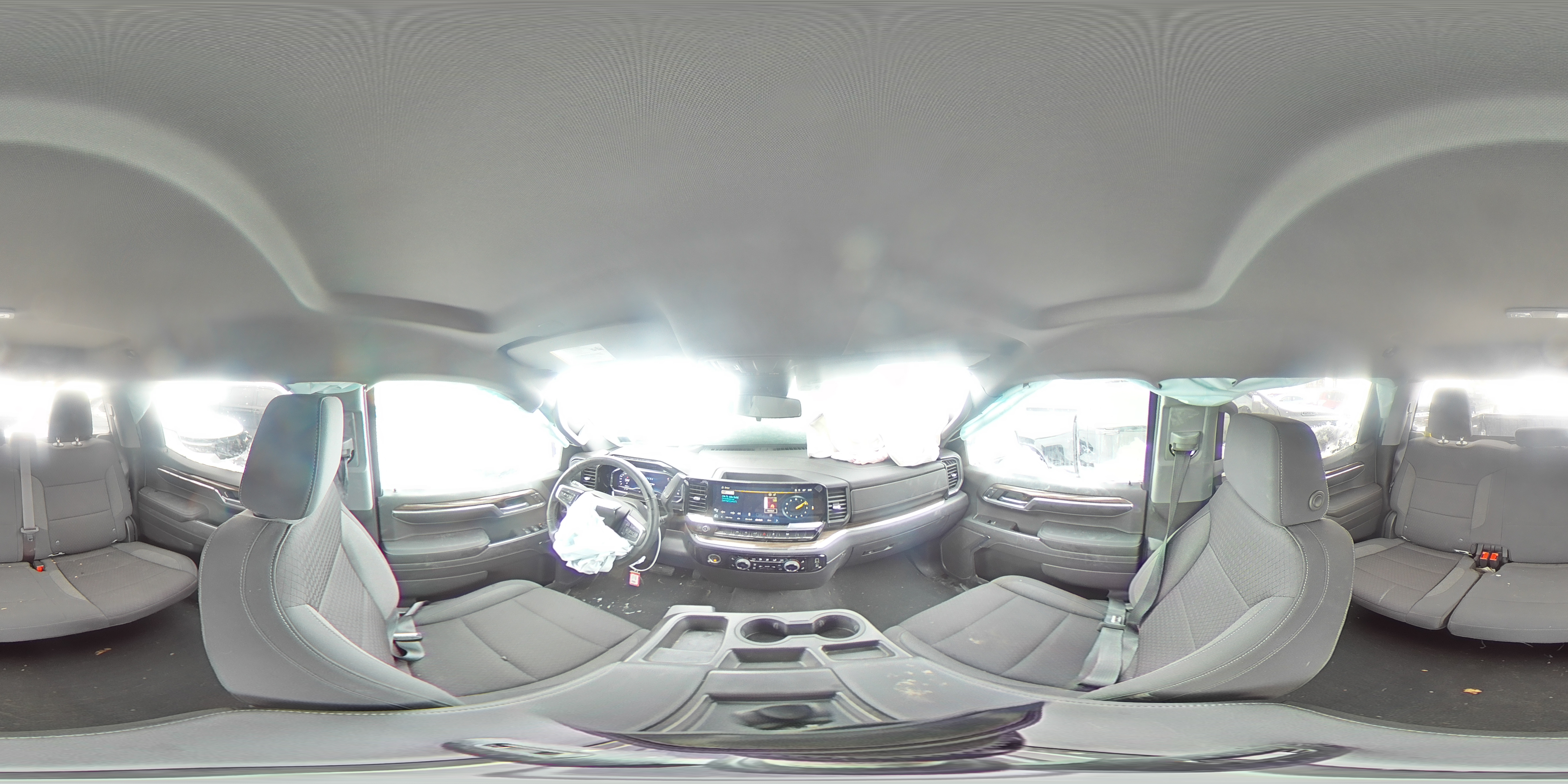 2023 Chevrolet Silverado - Image 13