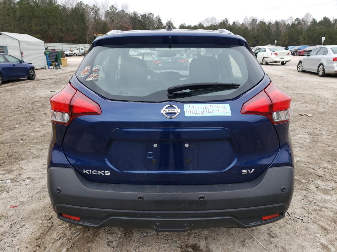 2020 Nissan Kicks - Image 6