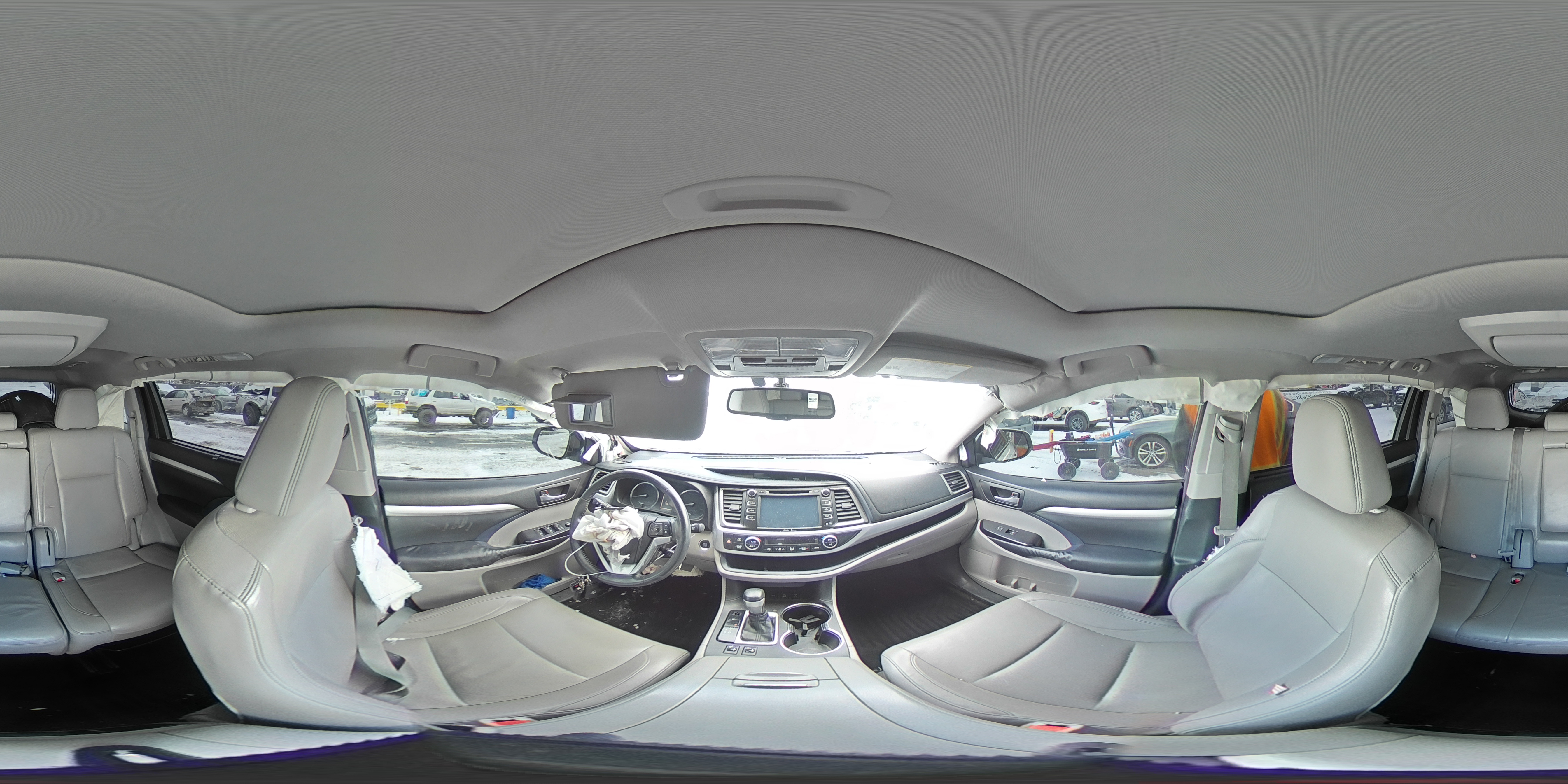 2014 Toyota Highlander - Image 12
