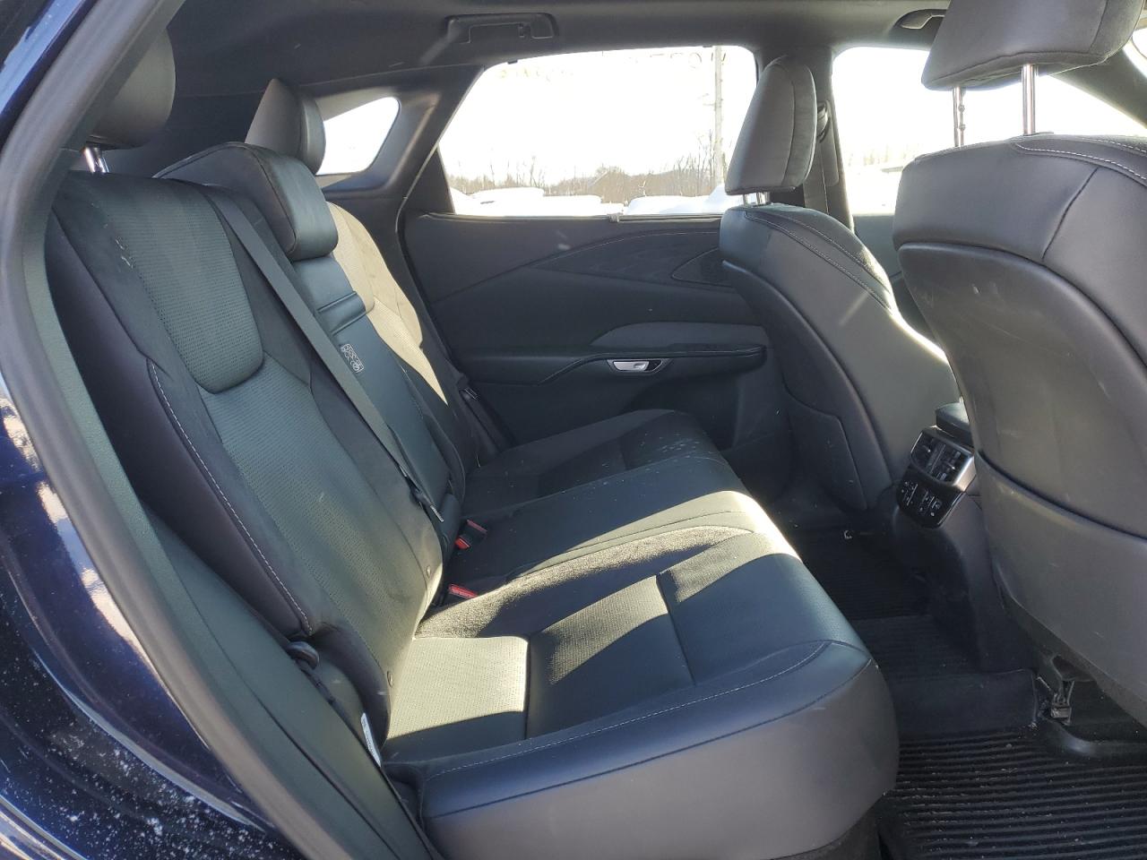 2023 Lexus RX - Image 11