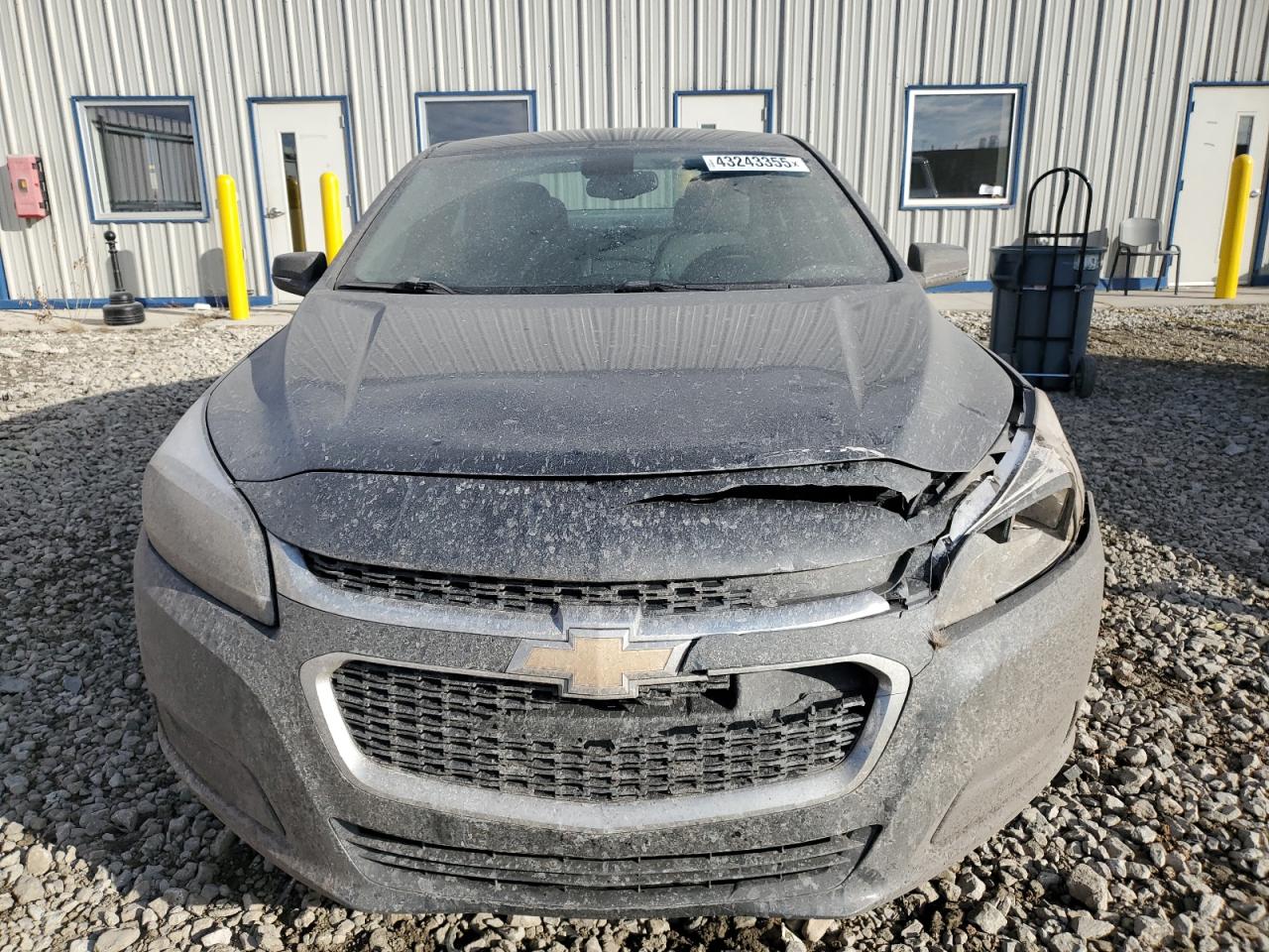 2015 Chevrolet Malibu - Image 5