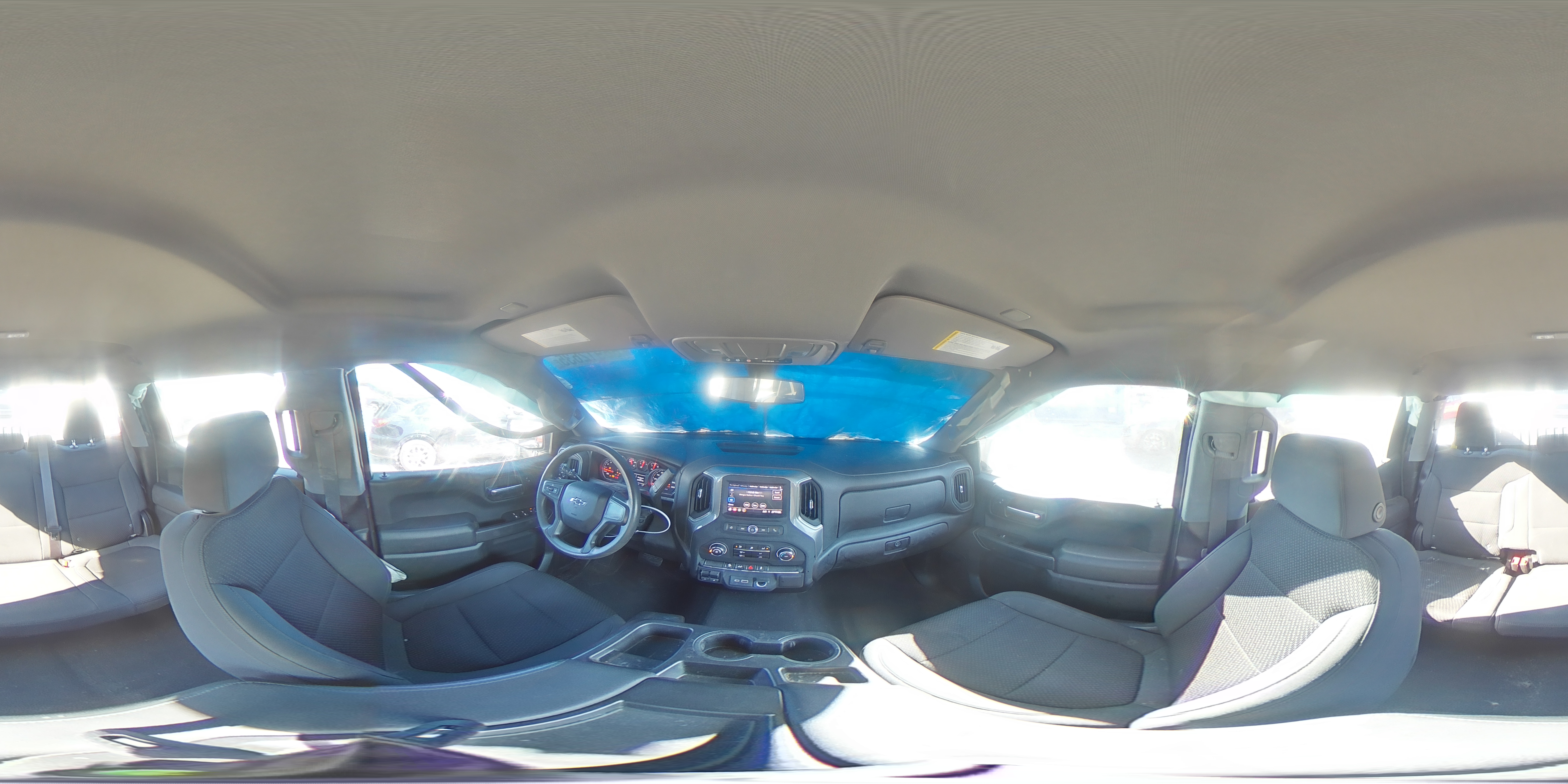 2021 Chevrolet Silverado - Image 15