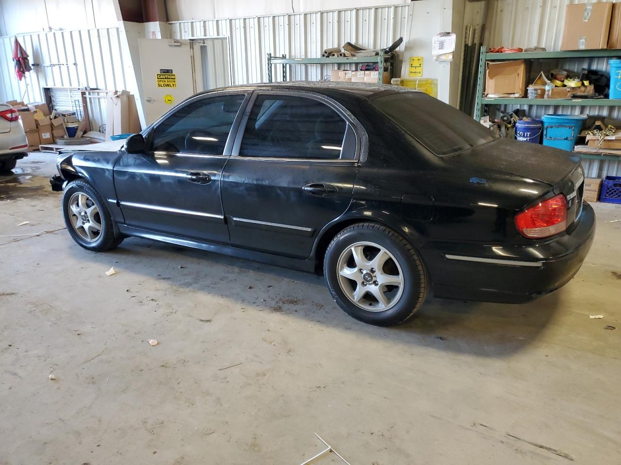 2005 Hyundai Sonata - Image 2