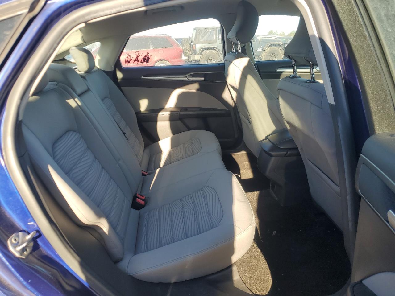 2016 Ford Fusion - Image 10