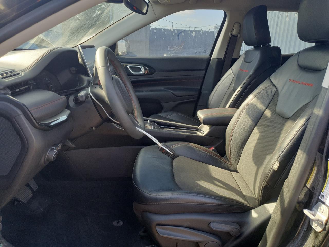 2022 Jeep Compass - Image 7