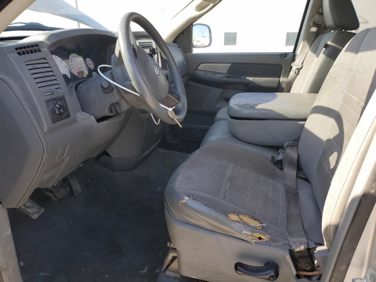 2008 Dodge RAM - Image 7