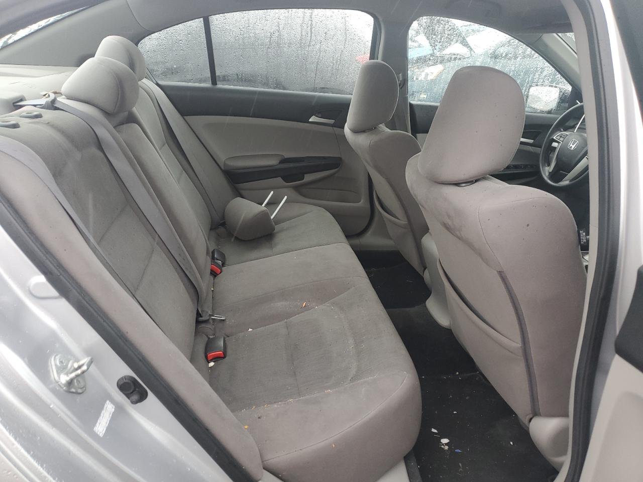 2011 Honda Accord - Image 10