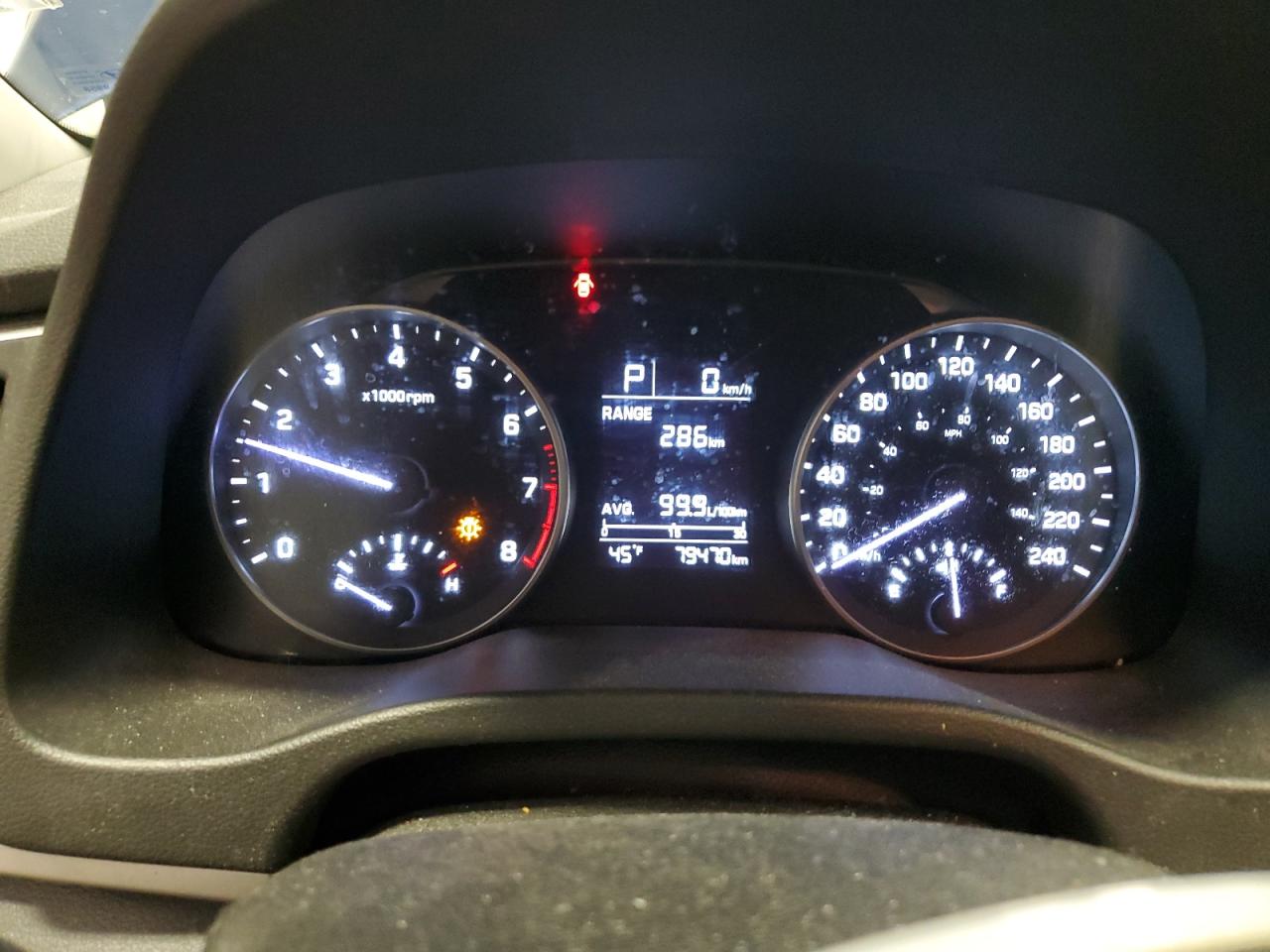 2017 Hyundai Elantra - Image 9