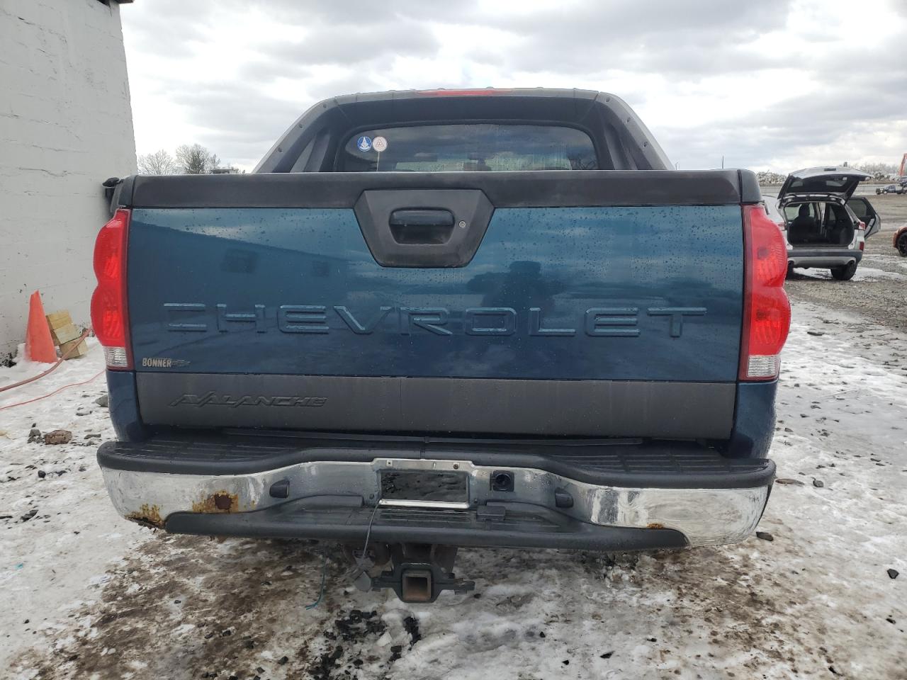 2006 Chevrolet Avalanche - Image 6
