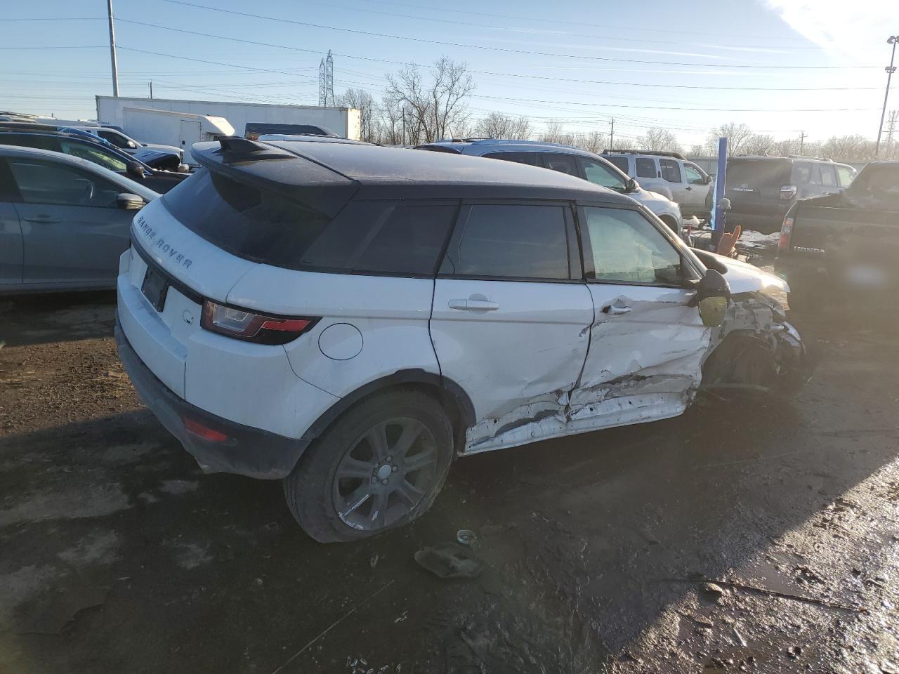 2018 Land Rover Range Rover - Image 3