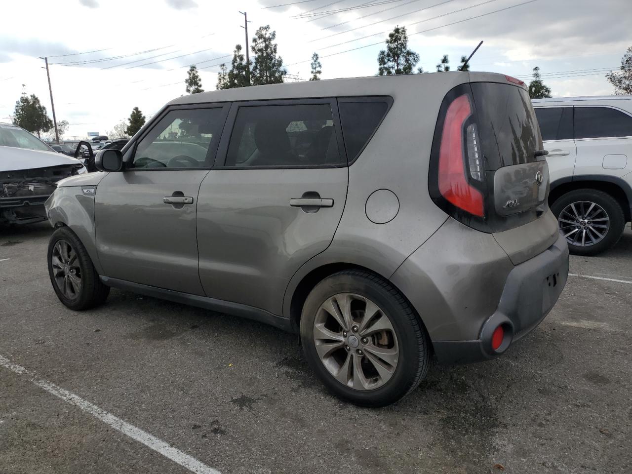 VIN KNDJP3A54F7135963 2015 KIA SOUL no.2