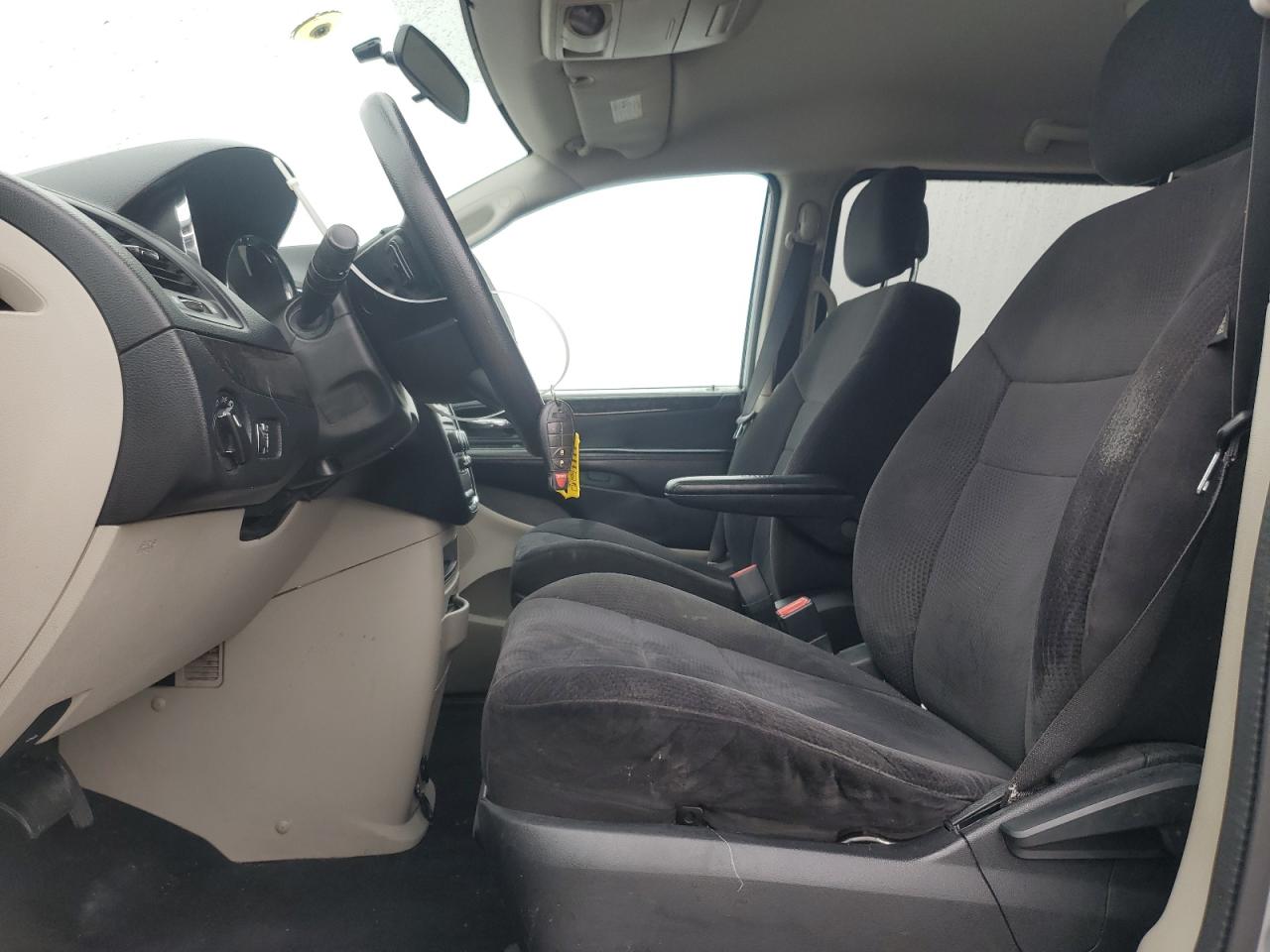 2014 Dodge Caravan - Image 7