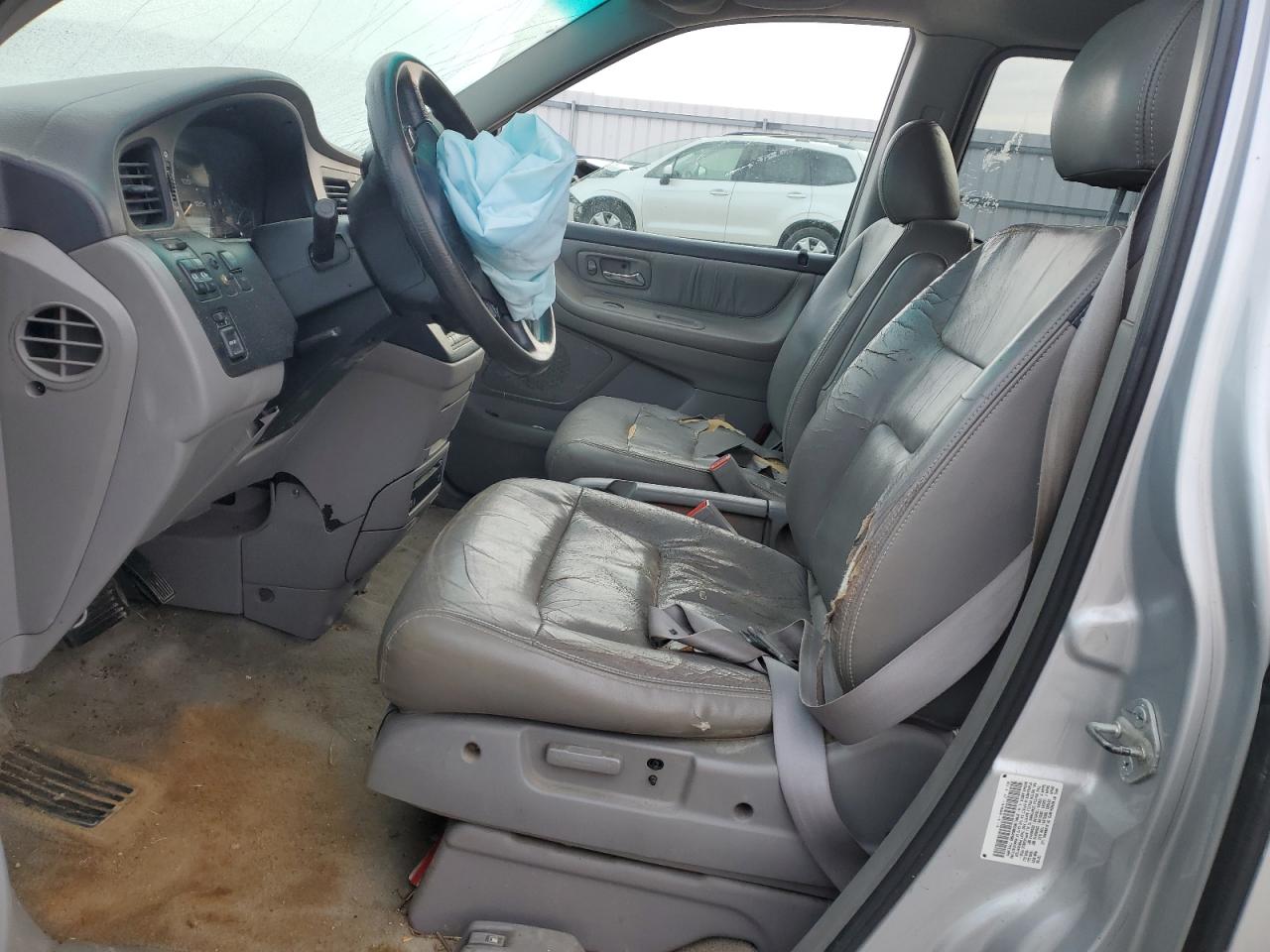 2004 Honda Odyssey - Image 7
