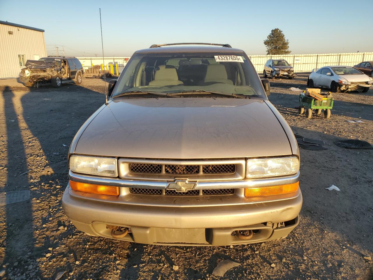 2004 Chevrolet Blazer - Image 5