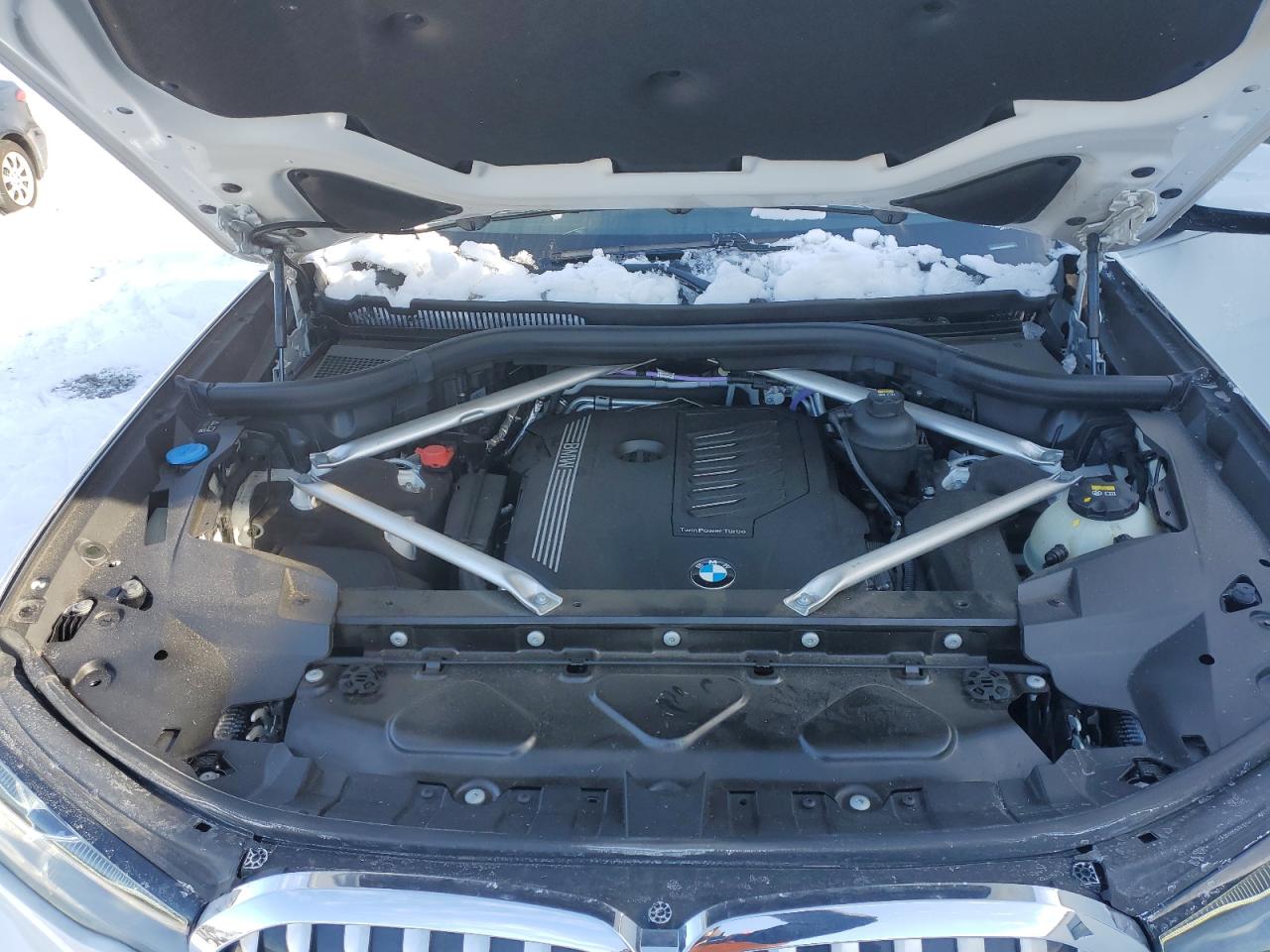 2022 BMW X7 - Image 12
