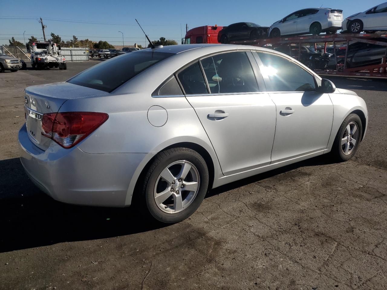 2014 Chevrolet Cruze - Image 3