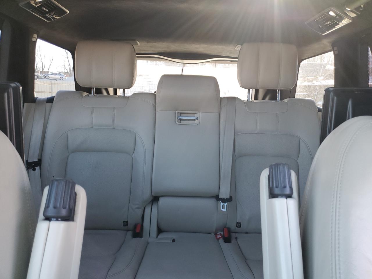 2020 Land Rover Range Rover - Image 10