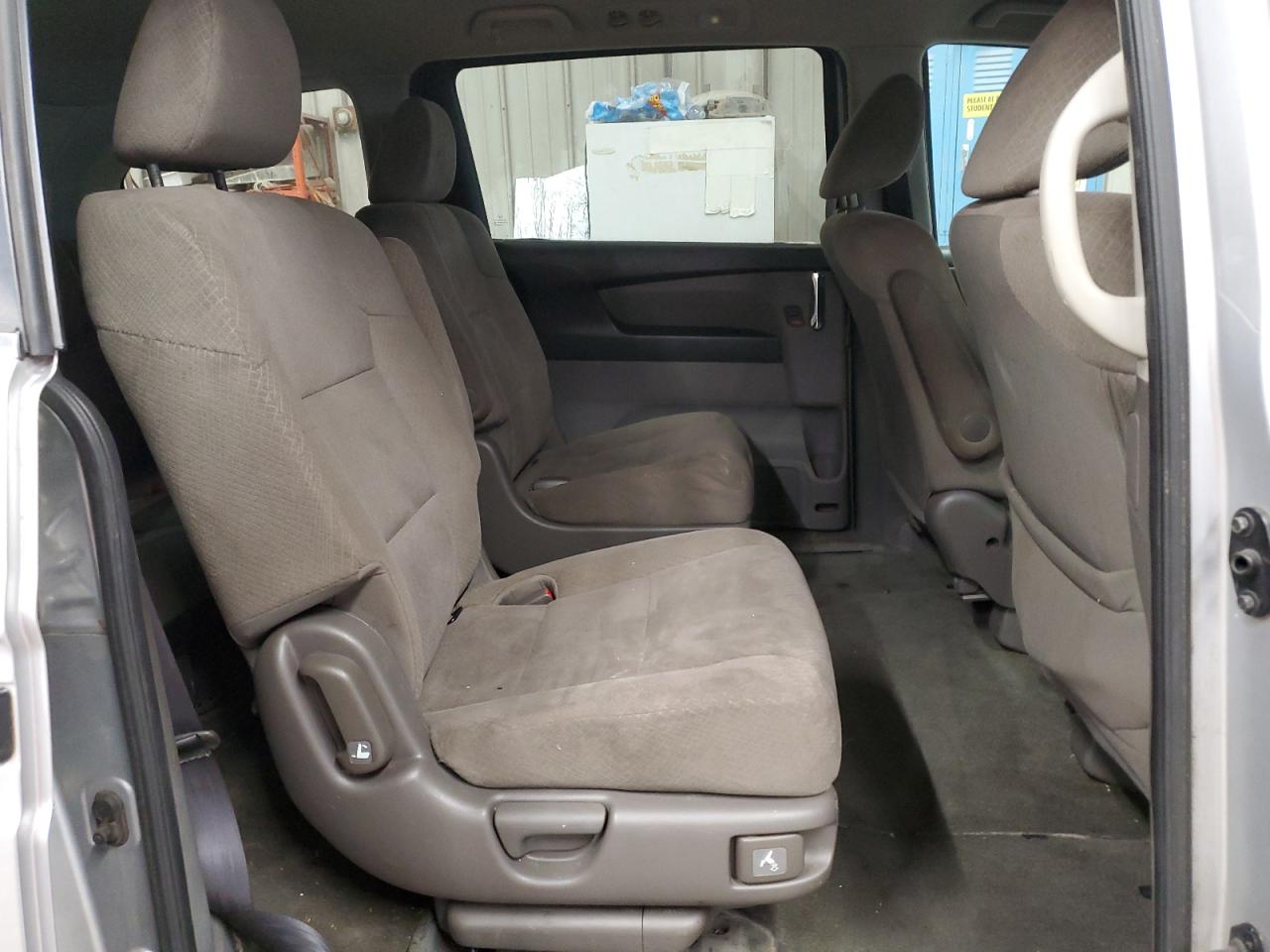 2014 Honda Odyssey - Image 11