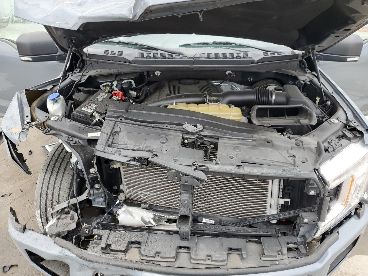 2020 Ford F-150 - Image 13